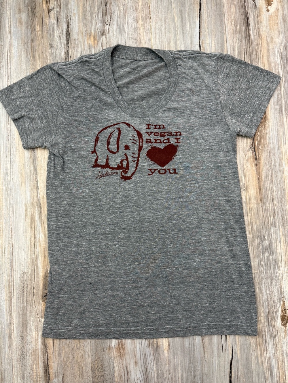 Herbivore T-Shirt Size XS “I’m Vegan and I Love You” Short Sleeve Gray Elephant